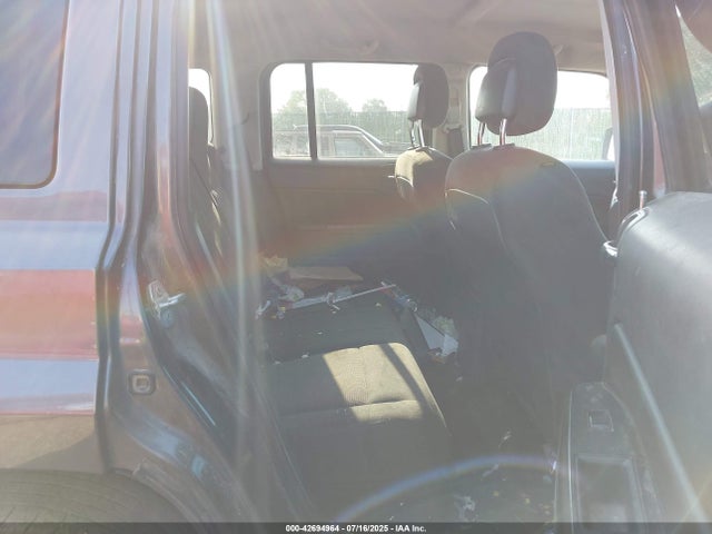 Jeep 2015 2015 1C4NJPBA7FD275108 Image 8