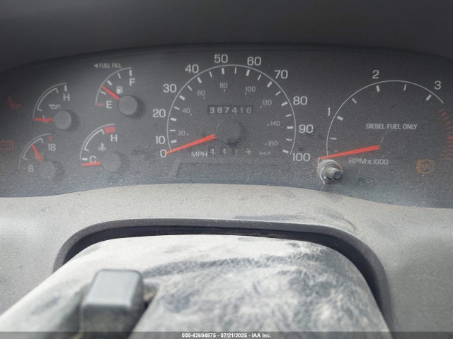 42694975 :رقم المزاد ، 1FTNX21F2YEE44950 vin ، 2000 Ford F-250 Lariat/xl/xlt مزاد بيع
