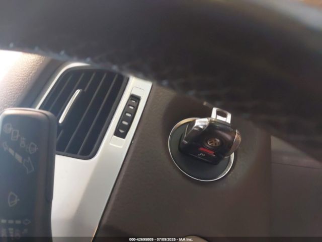 2013 VOLKSWAGEN TOUAREG WVGEP9BP9DD007507 Photo 10