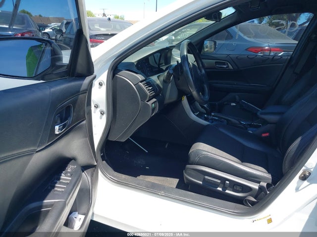 1HGCR2F51HA275854 Honda k24w1