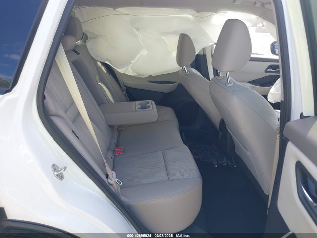 JN8BT3BBXSW156132 Nissan 2025