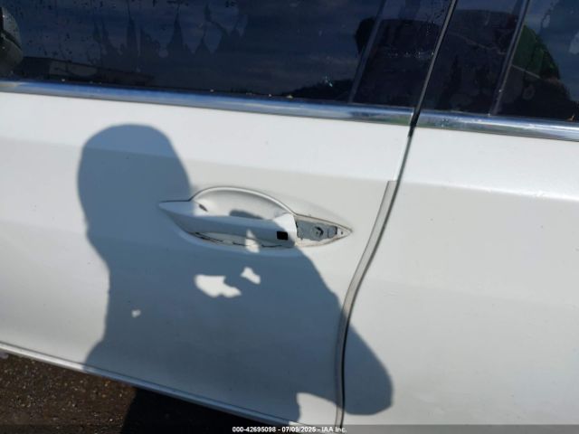 2017 ACURA RLX JH4KC1F54HC000682 Photo 5