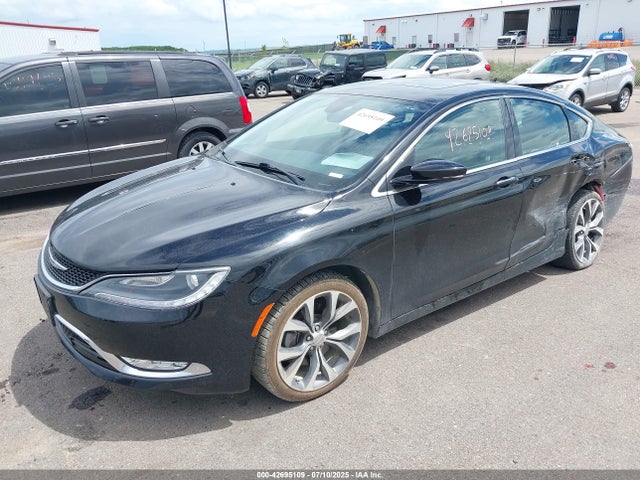 1C3CCCEG3FN543967 Chrysler 200