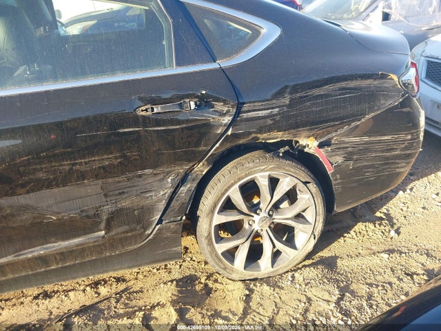 1C3CCCEG3FN543967 Chrysler 200
