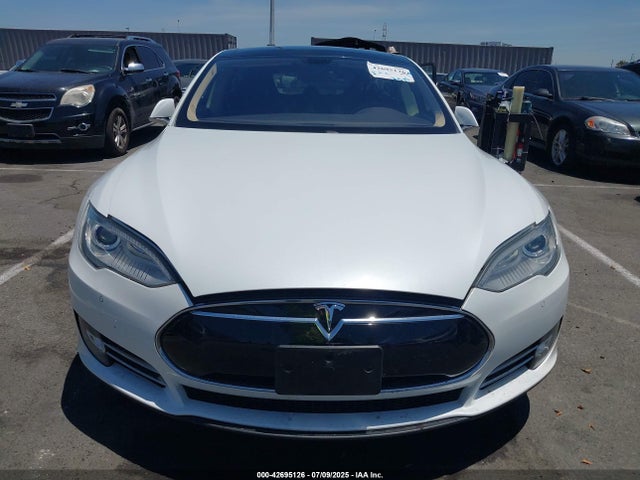 2013 TESLA MODEL S 5YJSA1CG9DFP20568 Photo 5
