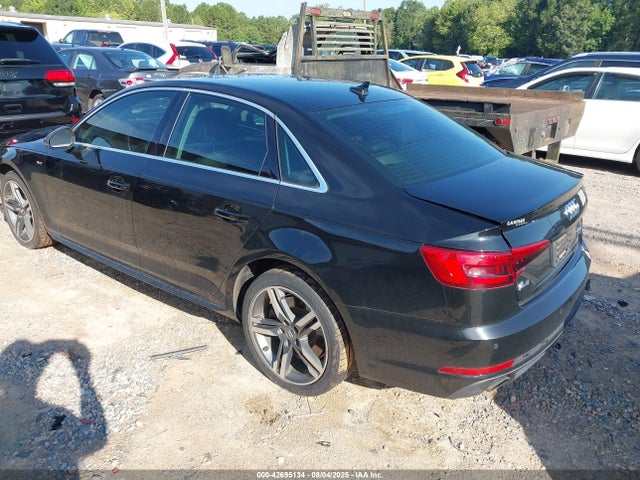 2017 AUDI A4 WAUENAF45HN006184 Photo 2