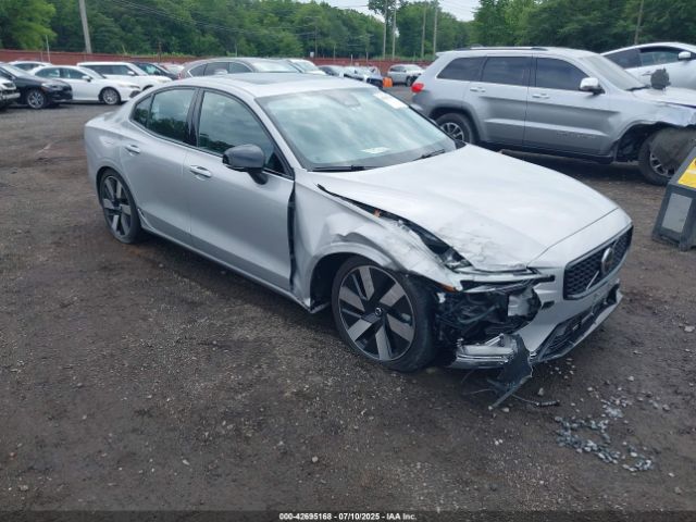 2024 VOLVO S60 RECHARGE PLUG-IN HYBRID 7JRH60FL9RG311094