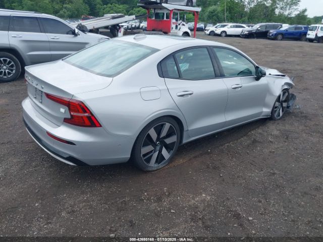2024 VOLVO S60 RECHARGE PLUG-IN HYBRID 7JRH60FL9RG311094 Photo 3