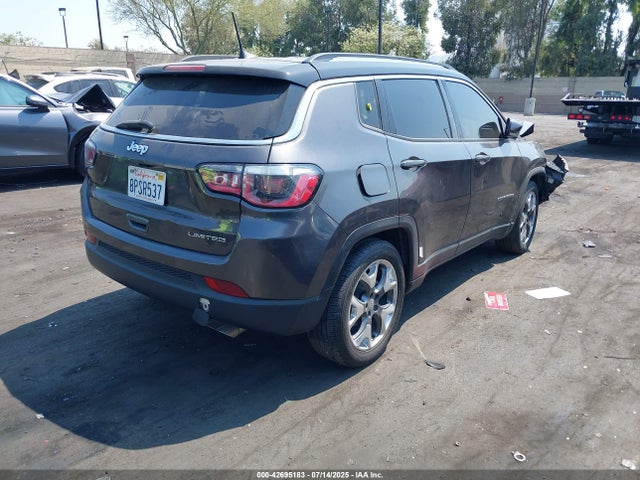 Jeep Compass 2019 3C4NJCCB7KT748901 Image 4