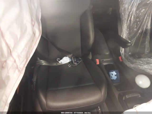 WVGKMPE21NP049766 Volkswagen 2022