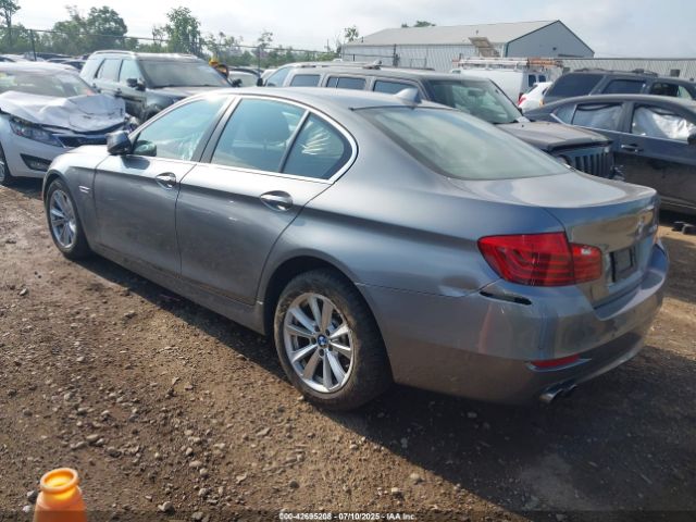 2016 BMW 528I WBA5A5C59GD528241 Photo 2
