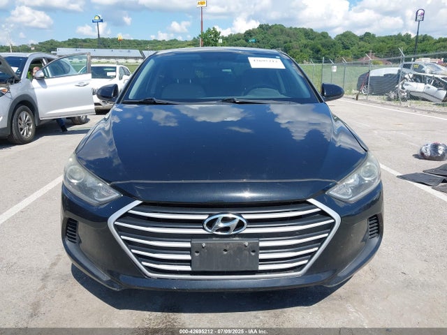 5NPD74LF5HH179817 Hyundai 2017