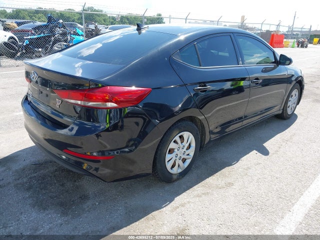 5NPD74LF5HH179817 Hyundai 2017