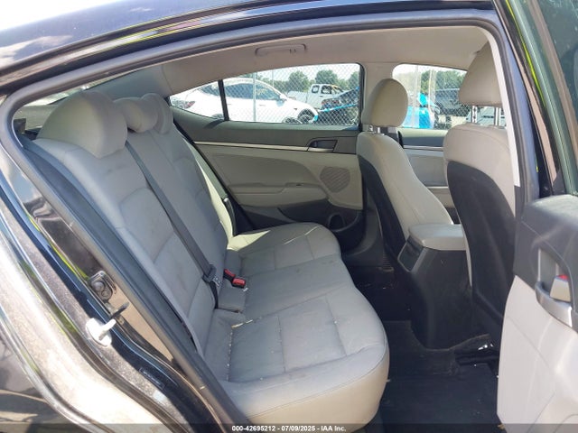 5NPD74LF5HH179817 Hyundai 2017