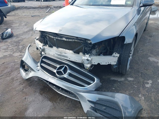WDDZF4JB1HA235113 Mercedes-Benz m274