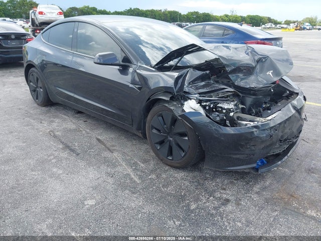 2024 TESLA MODEL 3 5YJ3E1EA7RF738284 Photo 5