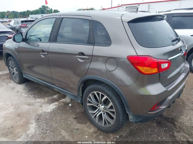 2018 MITSUBISHI OUTLANDER SPORT JA4AR3AU4JU020950 Photo 2
