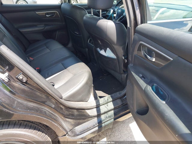 1N4AL3AP7FN355967 Nissan 2015