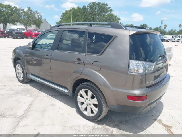 2011 MITSUBISHI OUTLANDER JA4JT3AW2BU033118 Photo 2