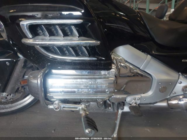 2008 HONDA GL1800 1HFSC47FX8A714120 Photo 8