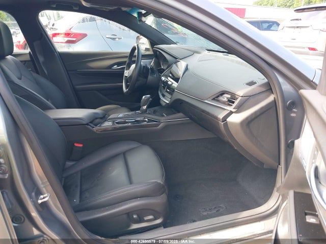 2021 CADILLAC CT4 1G6DK5RK9M0118912 Photo 4
