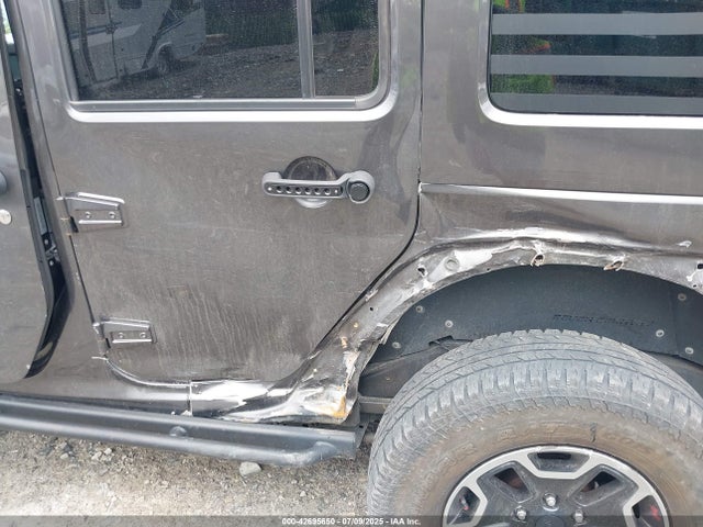 1C4HJWFG8HL575755 Jeep 2017