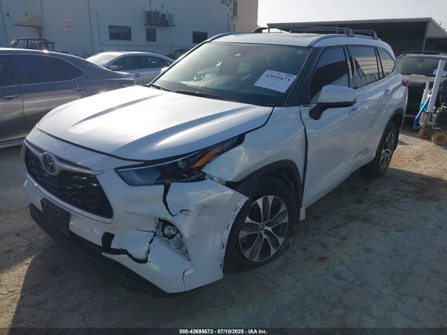 5TDGZRBH9NS164329 Toyota 2gr-fks