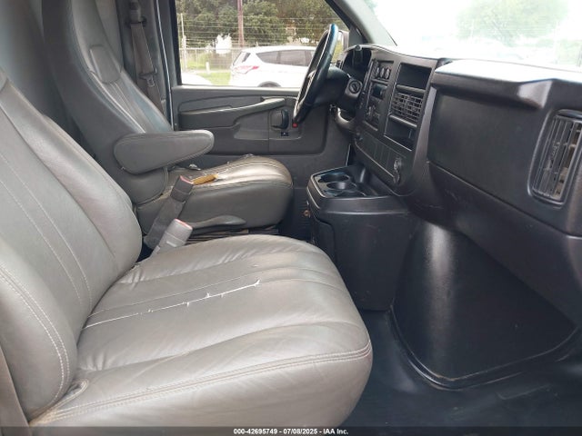 1GCWGGBA8E1122630 Chevrolet l20 - flex fuel(gas/ethanol), iron