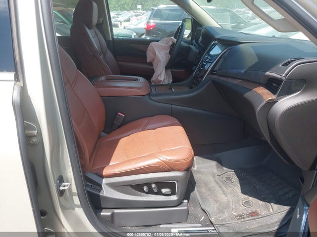 2016 CADILLAC ESCALADE 1GYS3CKJXGR190994 Photo 4