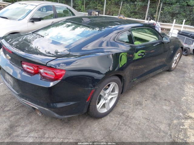 2022 CHEVROLET CAMARO 1G1FB1RX5N0117857 Photo 3