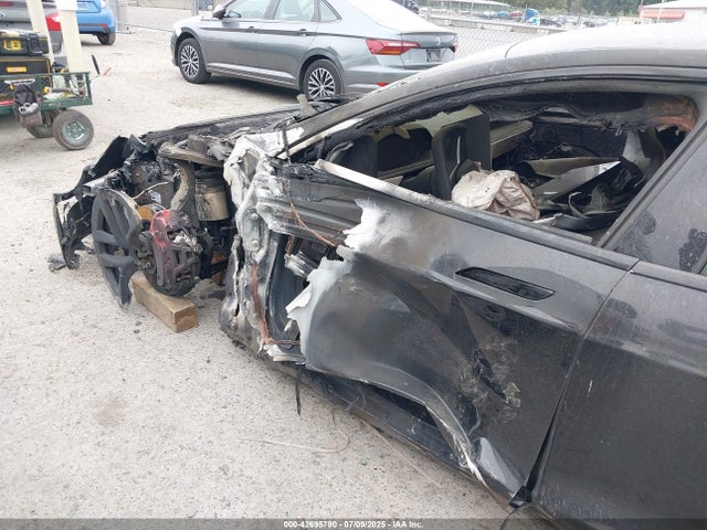5YJSA1E64RF542130 Tesla 2024