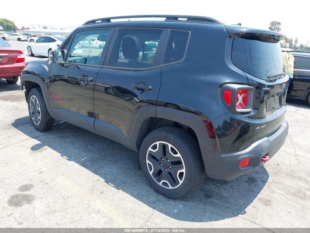 Jeep Renegade 2016 ZACCJBCT8GPC64938 Image 3