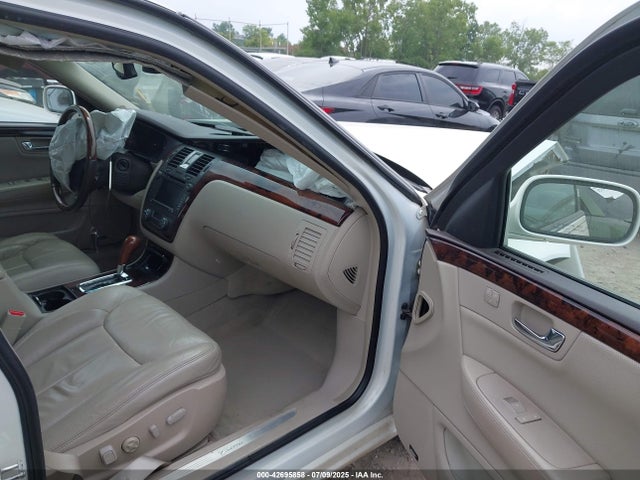 2008 CADILLAC DTS 1G6KD57Y78U149146 Photo 4