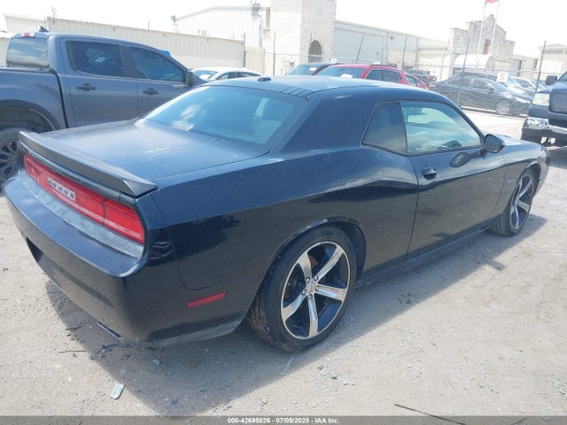 2C3CDYBT6EH233072 Dodge 2014