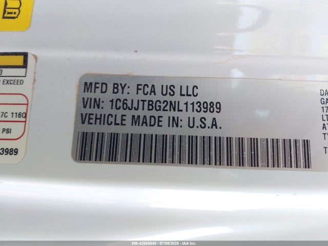 1C6JJTBG2NL113989 Jeep 2022