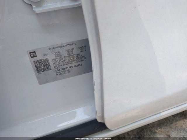 Chevrolet lfv 2023 1G1ZD5ST4PF243455 Image 9