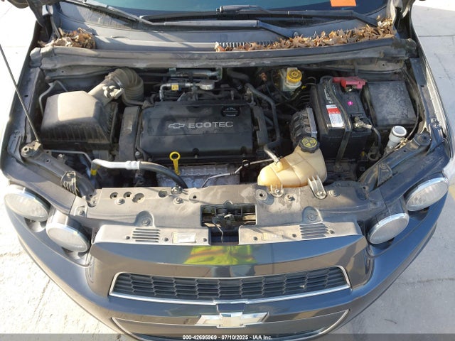 1G1JA6SHXE4173119 Chevrolet luw