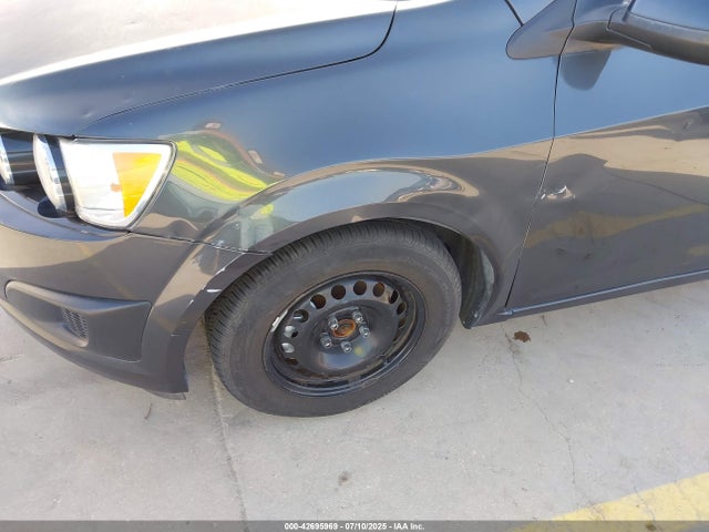 1G1JA6SHXE4173119 Chevrolet luw