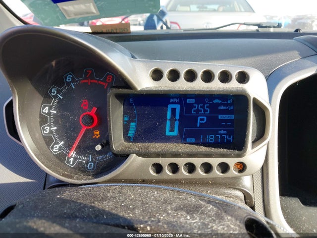 1G1JA6SHXE4173119 Chevrolet luw
