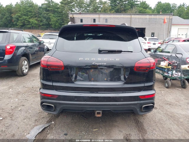 Porsche Cayenne 2017 WP1AA2A25HKA88944 Image 16