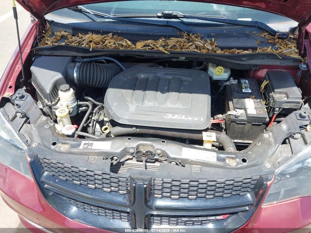 2C4RDGBG1JR348623 Dodge Grand Caravan