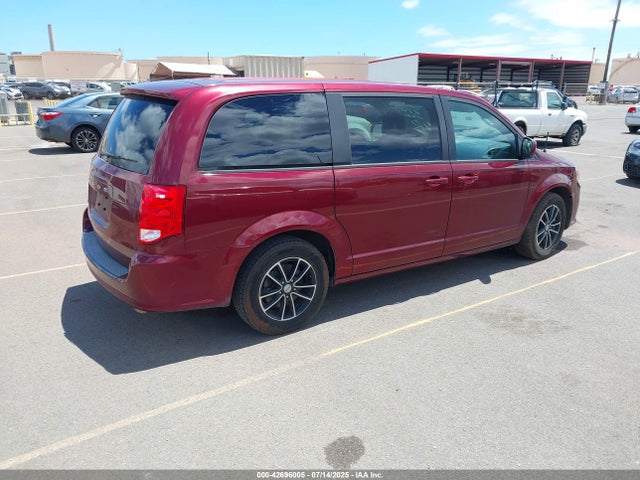 2C4RDGBG1JR348623 Dodge Grand Caravan