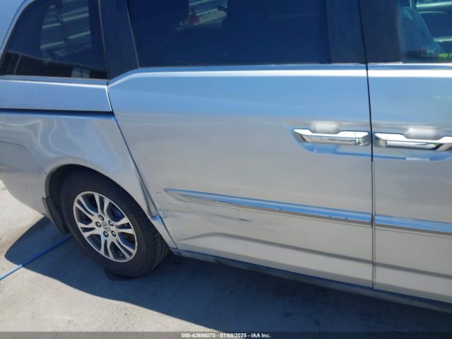 2011 HONDA ODYSSEY 5FNRL5H67BB002613 Photo 5