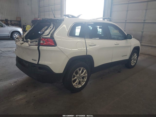 1C4PJMCB0JD589478 Jeep 2018