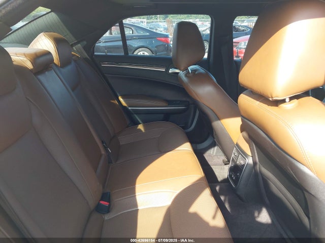 Chrysler 300 2018 2C3CCAEG5JH227671 Image 8