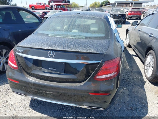 WDDZF4JB3KA595751 Mercedes-Benz m274