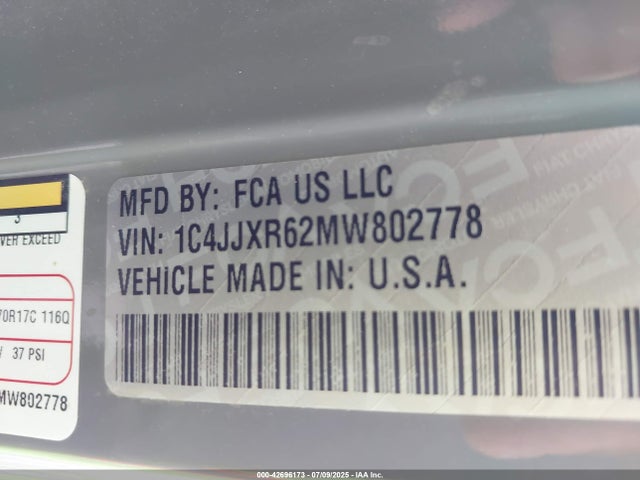 Jeep 2021 2021 1C4JJXR62MW802778 Image 9