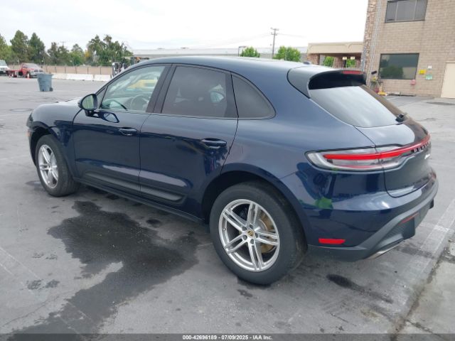 2023 PORSCHE MACAN WP1AA2A52PLB01913 Photo 2
