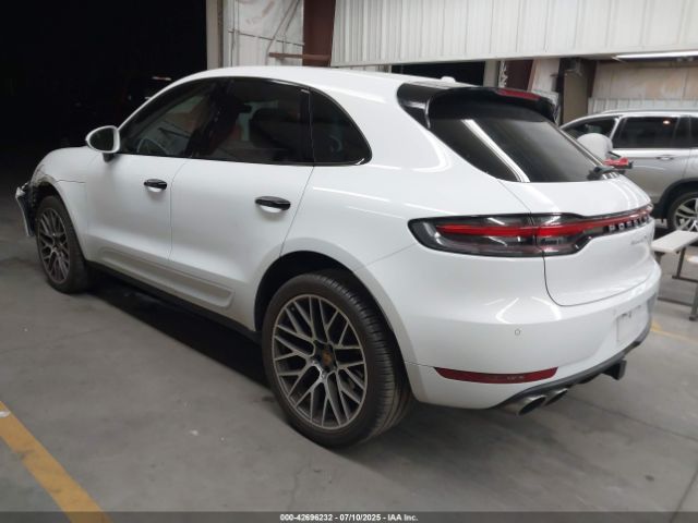2019 PORSCHE MACAN WP1AB2A56KLB34273 Photo 2