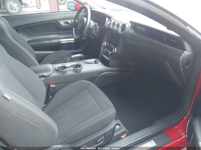 2019 FORD MUSTANG 1FA6P8CF4K5124935 Photo 4